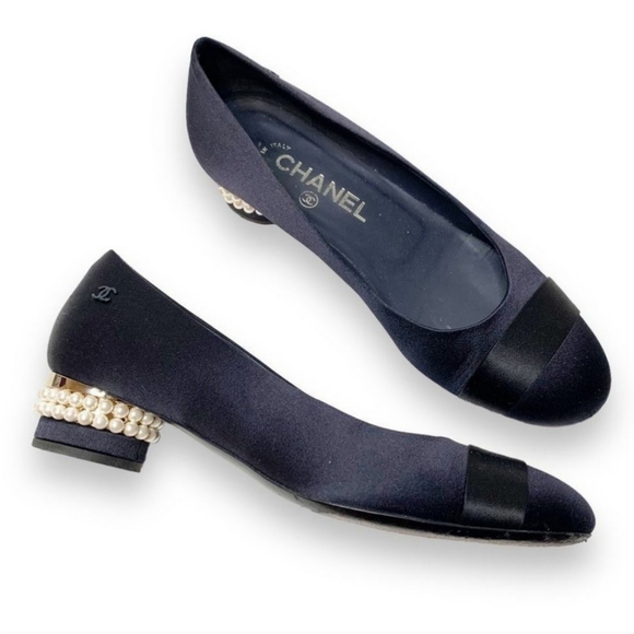 Ultra rare Karl Lagerfeld chanel satin tuxedo pearl wrapped heel pumps - Picture 1 of 16